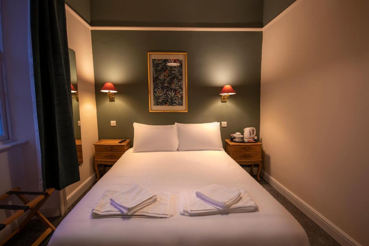Douglas Arms Hotel قلعة دوغلاس المظهر الخارجي الصورة