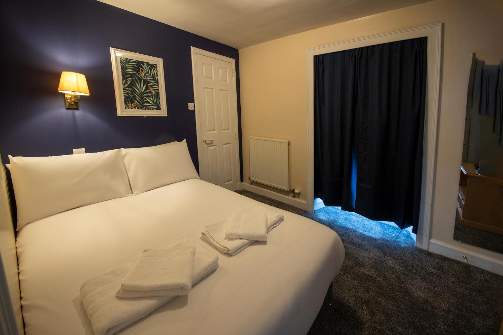 Douglas Arms Hotel قلعة دوغلاس الغرفة الصورة