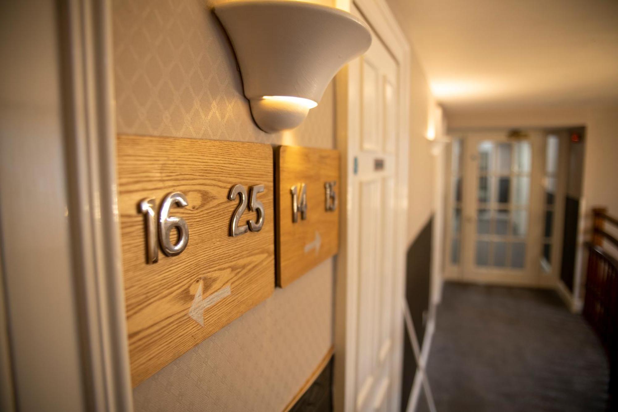 Douglas Arms Hotel قلعة دوغلاس الغرفة الصورة