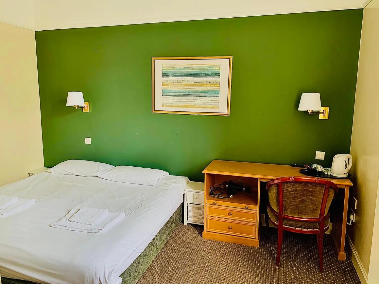 Douglas Arms Hotel قلعة دوغلاس المظهر الخارجي الصورة